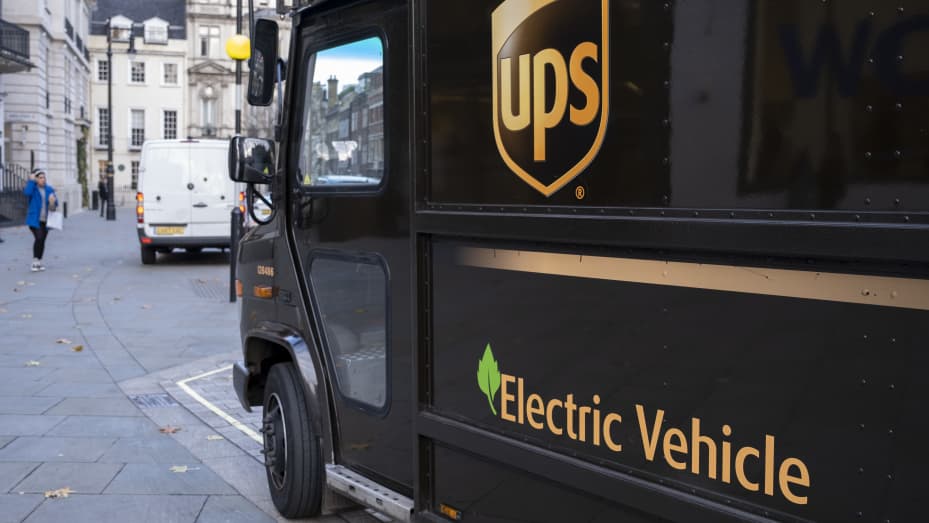 UPS revenue falls short of expectations despite growth in U.S. business