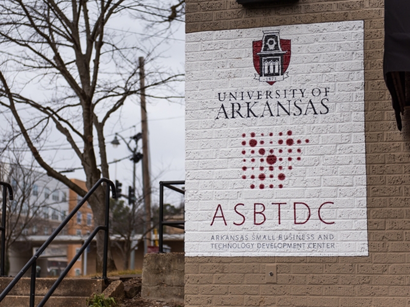 U of A Small Business Center Helps Northwest Arkansas Businesses Thrive in 2022