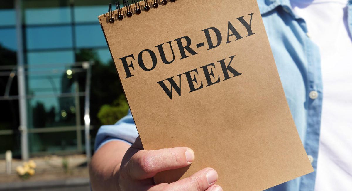 Your Biggest Business Risk Is Not Adopting The Four-Day Workweek