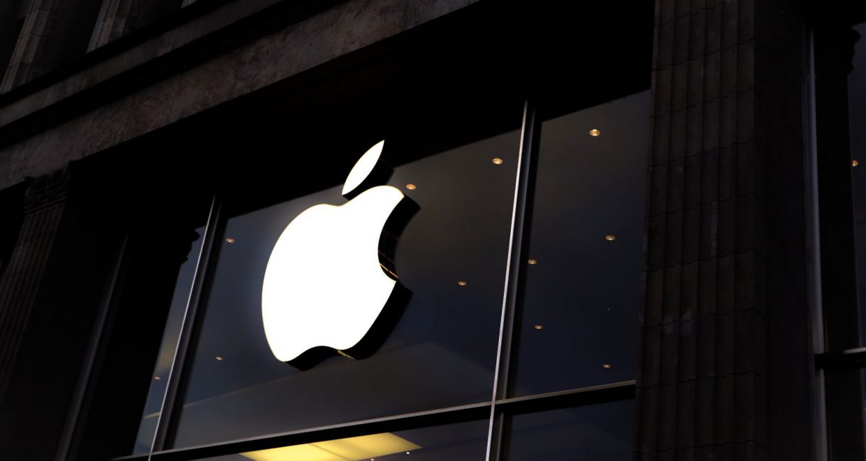 Apple (AAPL) Shares- A Bearish Trend or An Opportunity?