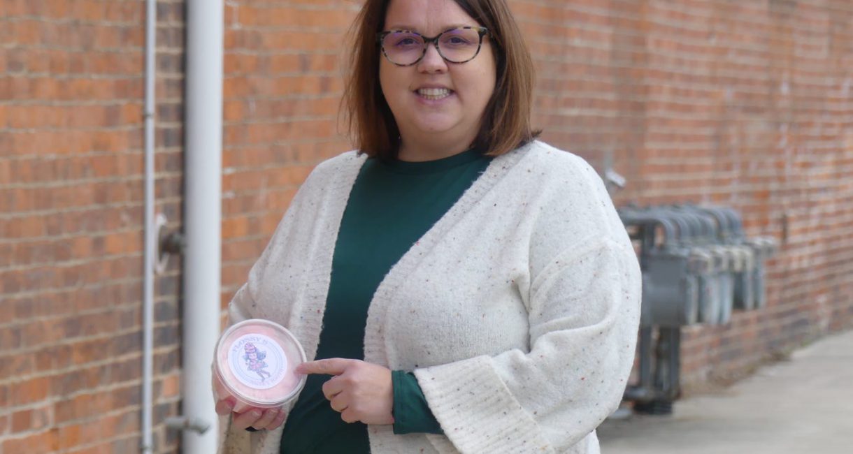 Local business owner puts new spin on cotton candy