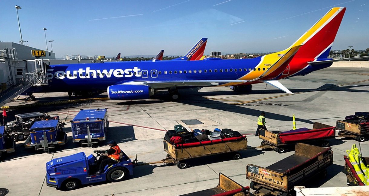 Southwest Airlines reducing minimum requirements for pilots: report