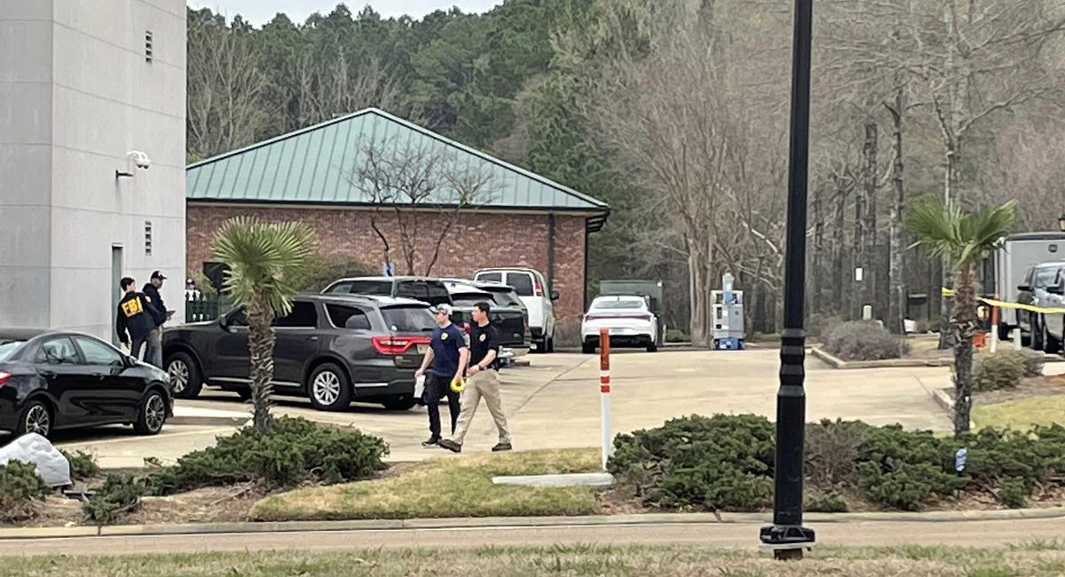 FBI raids Ridgeland business