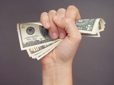 7 Stocks Generate An Astounding 25% Of The S&P 500's Profit