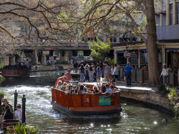 Walloped by pandemic, local business owners form nonprofit to revamp River Walk