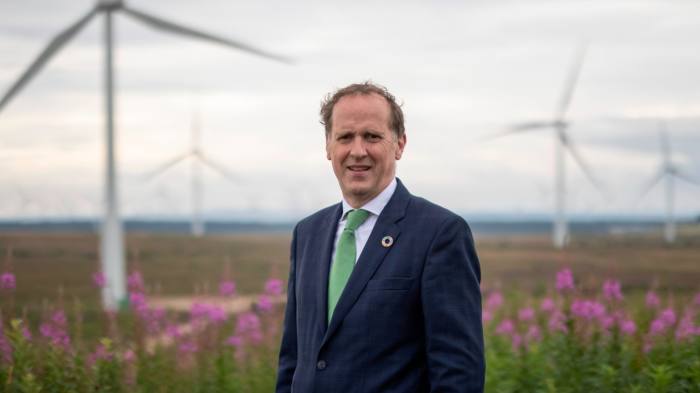 UK risks wasting huge wind power opportunity, energy boss warns