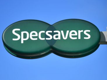 How Specsavers used remote access software to revolutionize its IT experience