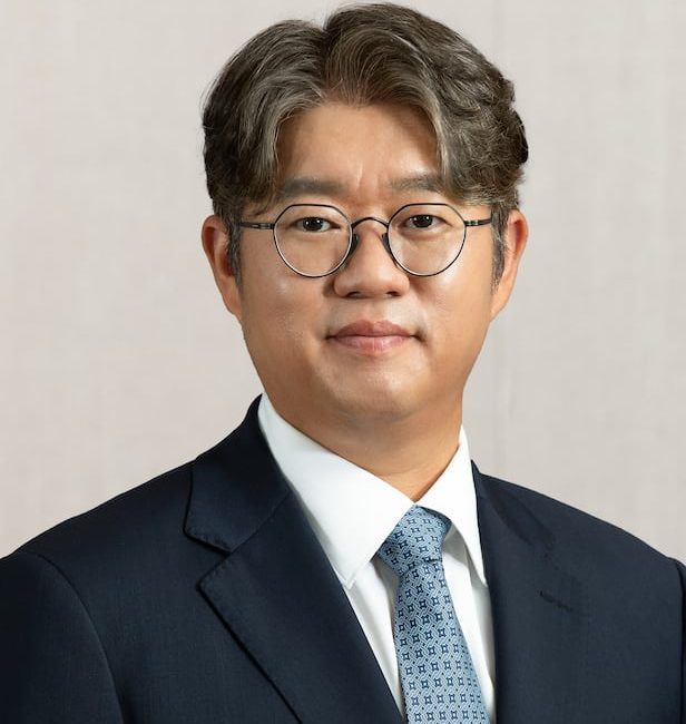 Yoon Poong-young drives SK C&C's growth through digital innovation this year