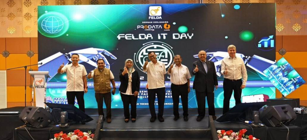 Malaysia's U Mobile, Felda team up for digital transformation