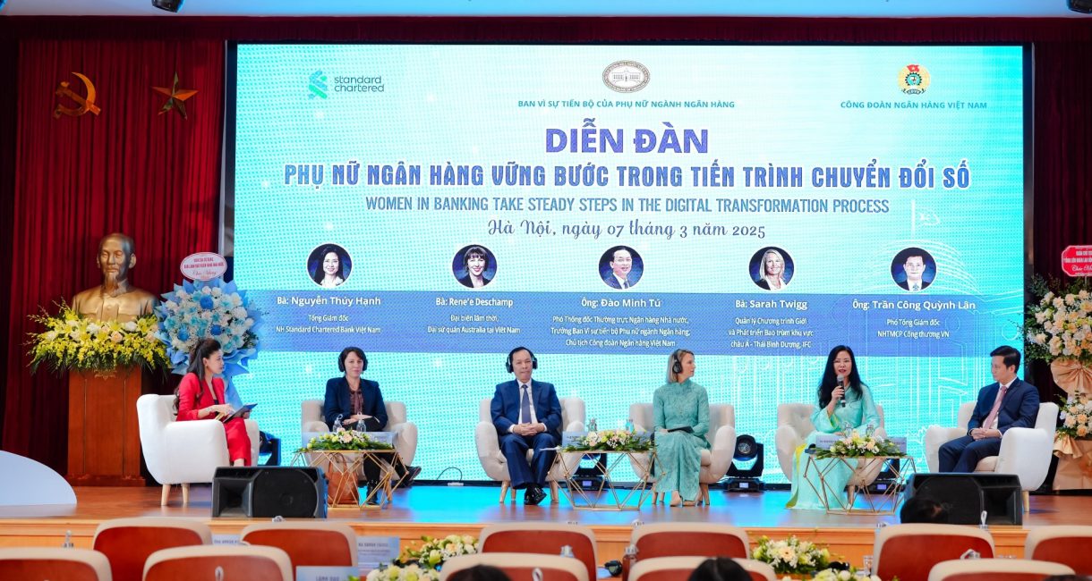 Standard Chartered and SBV accelerate help for women integrating with digital transformation